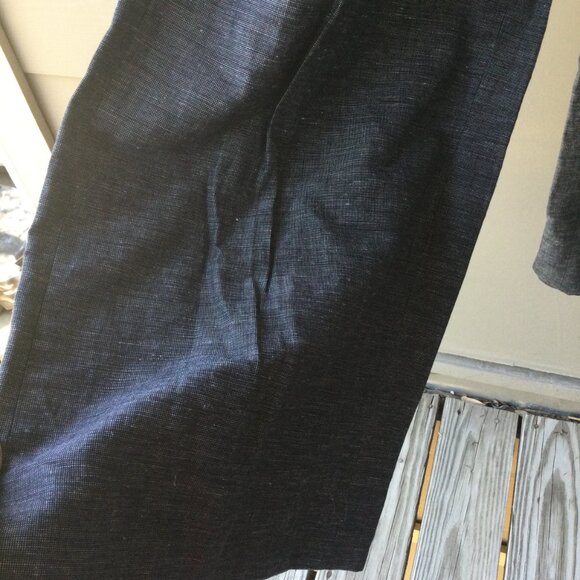 Women’s 22W Gray Linen Twill Wide-Leg Pants – 32" Inseam, Dry Clean Only - Picture 4 of 7